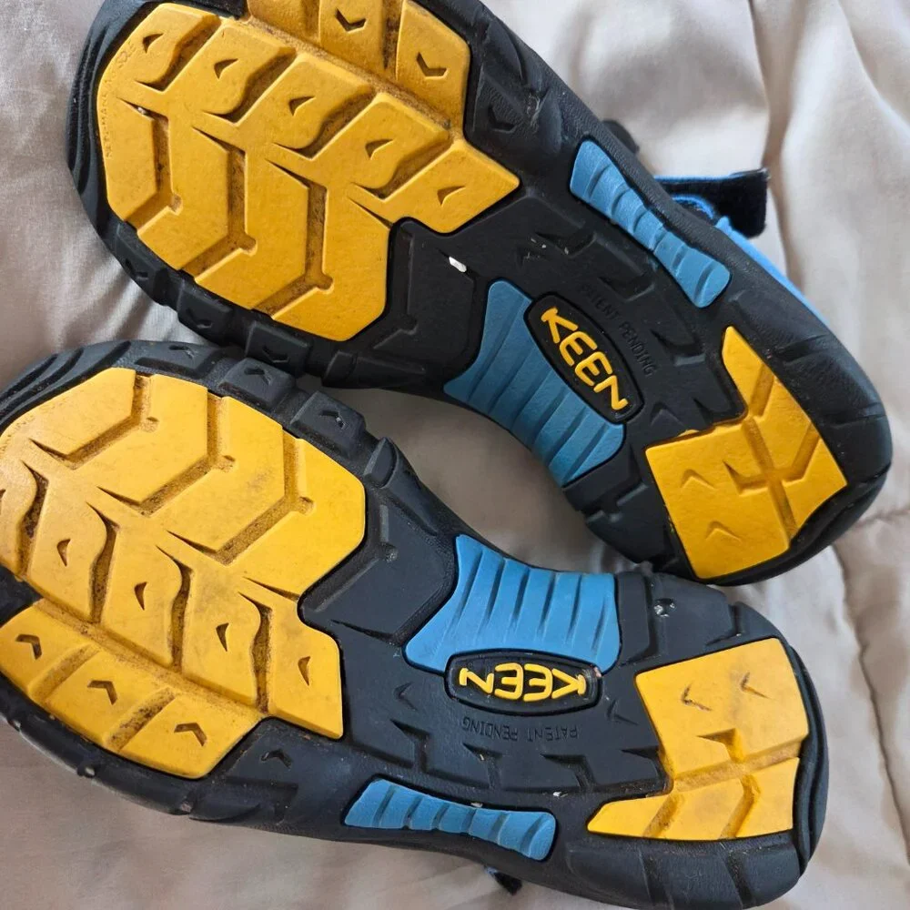 Keen Newport H2 Blue Outdoor Water Sandals Unisex Size 4